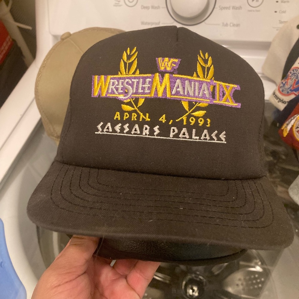 Vintage wwf wrestlemania 9 snapback hat 1993 Cesar’s palace